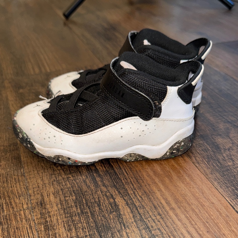 Jordan 6 rings  Kids Black and White Sneakers with Speckled Sole - Picture 5 of 16